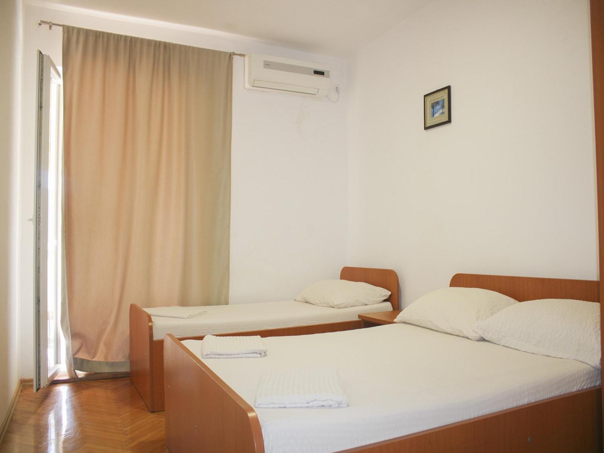 Apartments And Rooms Mato 内乌姆 客房 照片