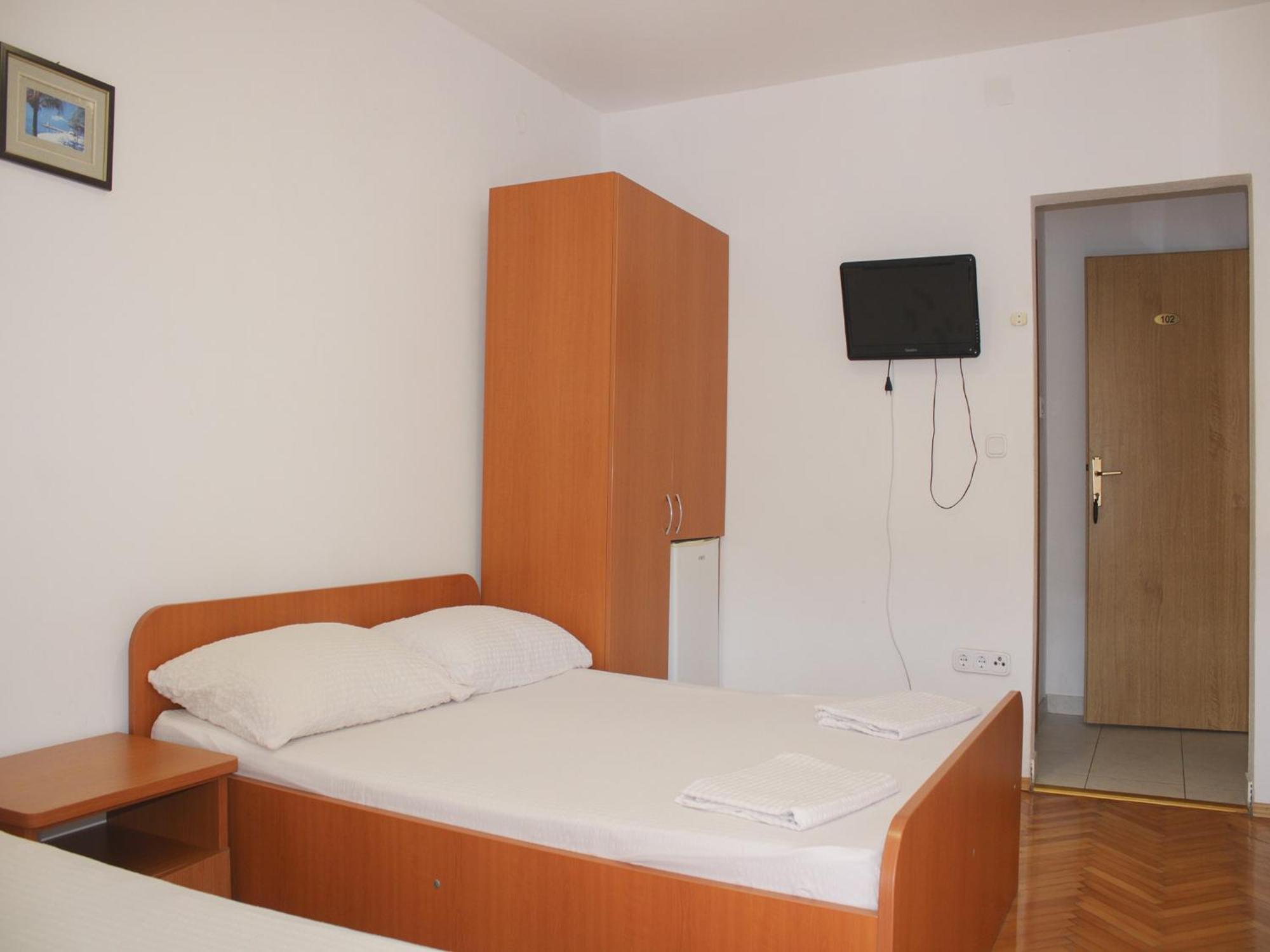 Apartments And Rooms Mato 内乌姆 客房 照片